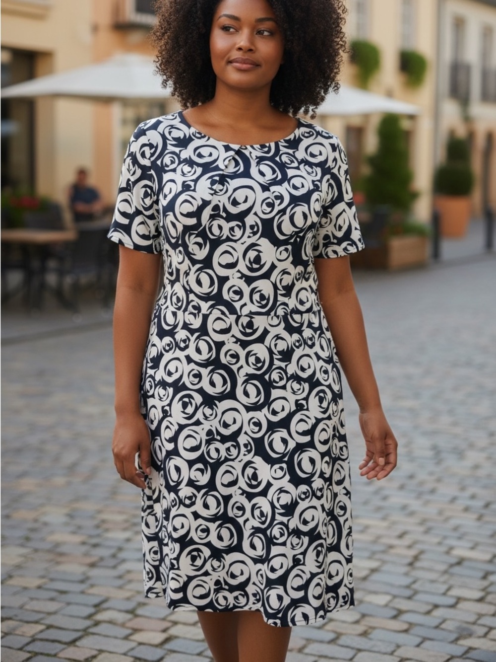 Laura Plus Navy White Abstract Floral Short Sleeve Midi Dress